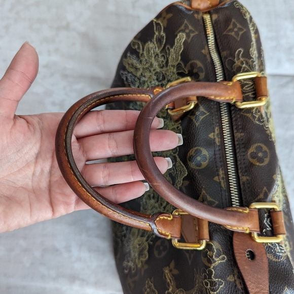 🚫SOLD 🚫 Louis Vuitton - Monogram Dentelle Speedy 30 - Picture 8 of 12